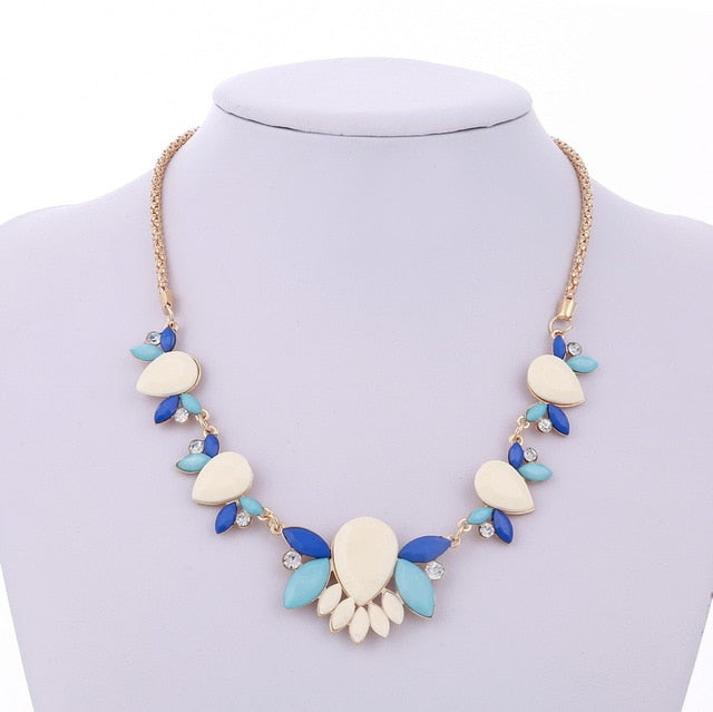 Fashion rhinestone Vintage Gold Necklaces