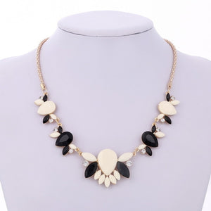 Fashion rhinestone Vintage Gold Necklaces