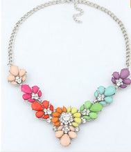 Load image into Gallery viewer, Fashion rhinestone Vintage Gold Necklaces